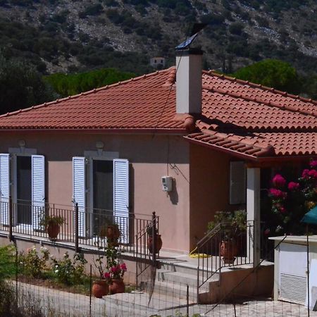 The Seasons Of Nickolas Agia Efimia Exterior photo